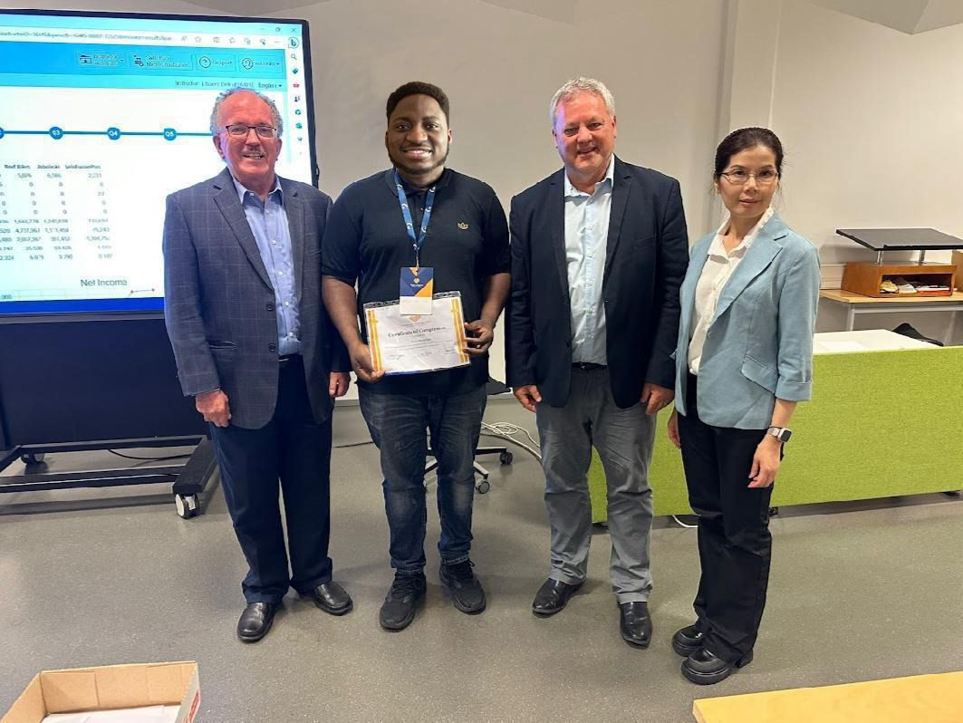 Nigerian Tech Professional, Michael Akintayo, wins award at Finland Digital Technology Summer School.