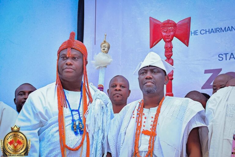 ROYAL FEUD: Yoruba Leaders Urge Governors Makinde, Adeleke to Quell Alaafin-Ooni Rift